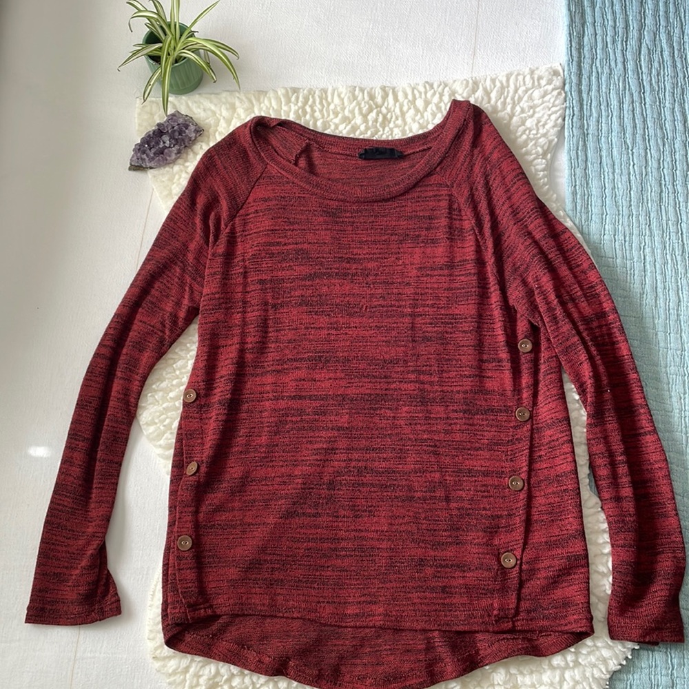 Cozy button side tunic 🌸